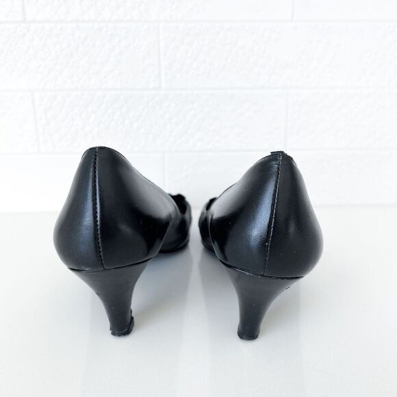 La Scarpa Womens Leather Ruched Pointed Toe Kitten Heel Slip-on Pumps Black 37 - Picture 6 of 8